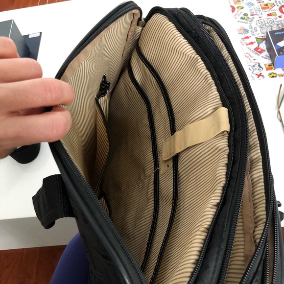 Bugatti Laptop Briefcase - Picture 5 of 7